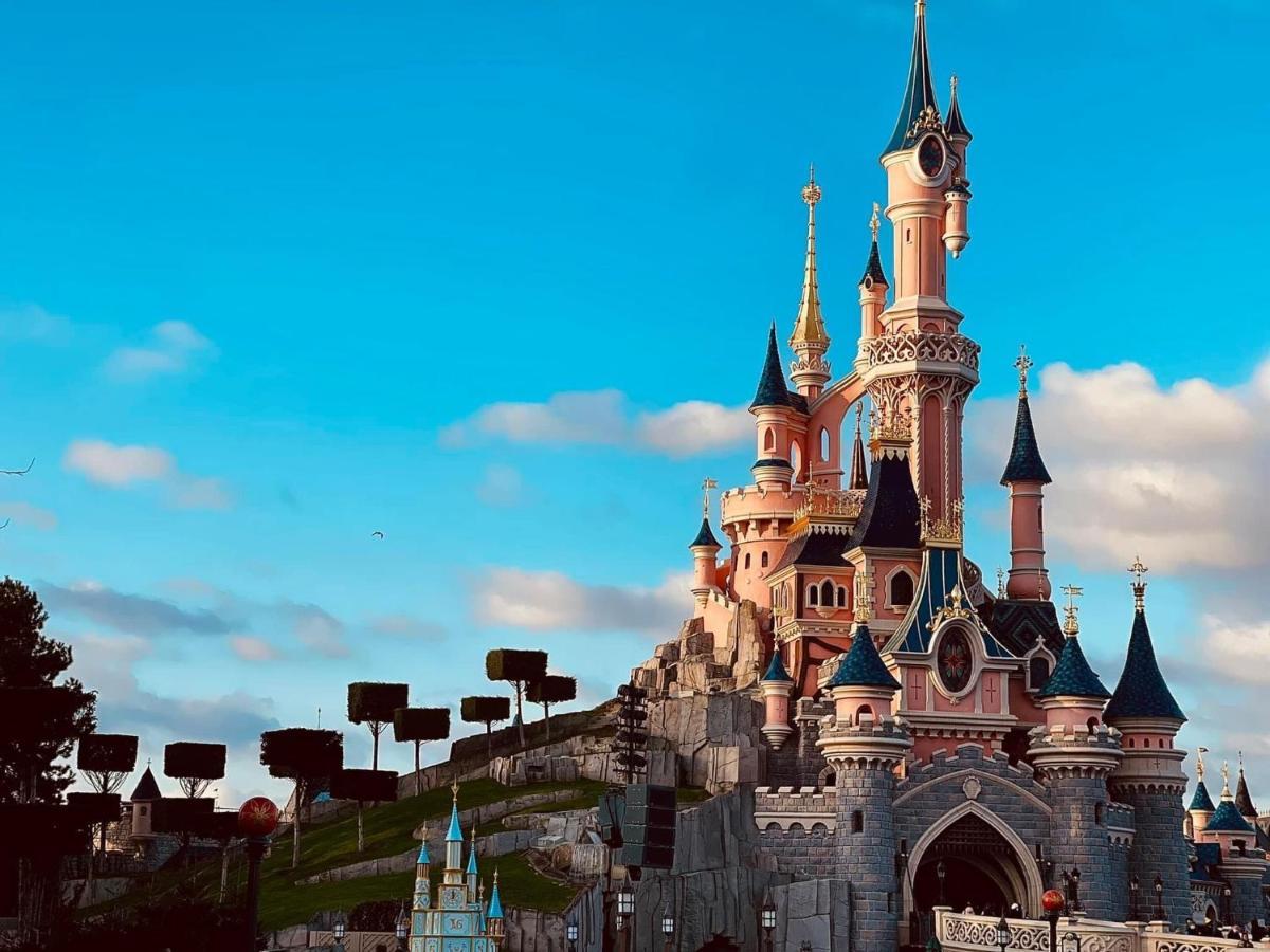 Bel Appartement « The Lion King » Proche Disney Montévrain Kültér fotó